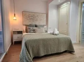 FLORIT FLATS - The Apolo Apartment