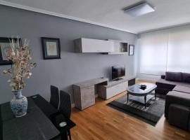 Vivienda SILVIA RENFE, apartamento em Leão