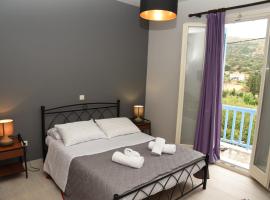 Andros Guesthouses, apartament din Ándros