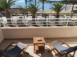 Moraira Beach 1: Moraira'da bir otoparklı otel