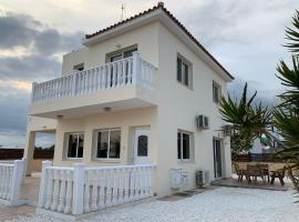 Moonlight Sea View Villa