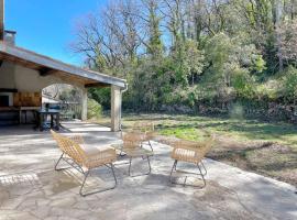 Jolie maison au cœur de la Provence verte, au calme - Jardin, parking, Netflix & fibre, cottage a La Celle