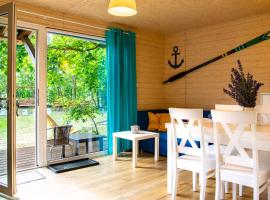 Domki latonafali, hotel u gradu Dombki