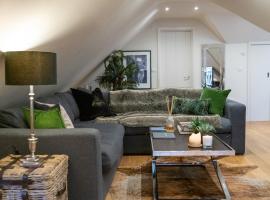 Hertford Barn conversion – hotel w pobliżu miejsca Grota Scotts w Ware w mieście Hertford