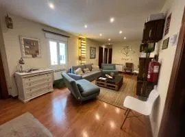 Atuaire Home Gran Vivienda en Centro Histórico San Lorenzo