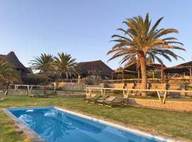 Onjala, hotel a Eorondemba