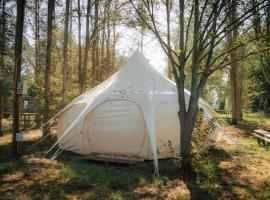 Glamping Remanso del Espíritu, hotel s jacuzzi v destinaci Isla de Maipo