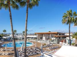 Hyde Park Lane, hotel with pools in Puerto del Carmen