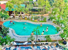 Mom's homestay, hotel with pools in Ninh Binh