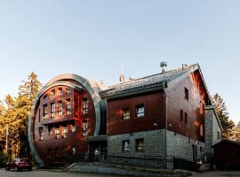 Hotel Obří Sud Javorník, family hotel in Jeřmanice