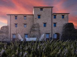 DOLF - Porta Gemina, hotel in Urbisaglia