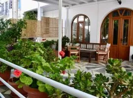 Pallada Boutique Tinos