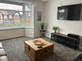 Light And Spacious Highcross Apartment, hotel in Poulton le Fylde