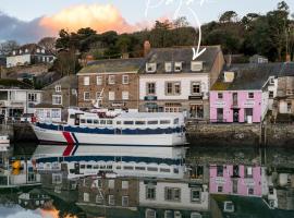 Padstow Escapes - Pajar Luxury Penthouse Apartment, hotel i Padstow