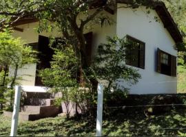 Casa de Campo no Parque Estadual da Serra do Mar, hotel em São Luiz do Paraitinga