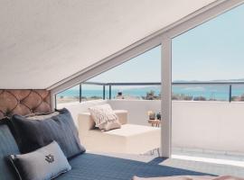 Stilvolle Villa mit Strandlage, Ferienunterkunft in Didim