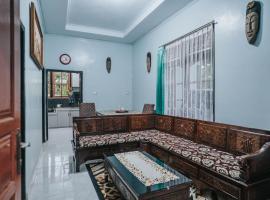 Agus Hidden Homestay - Banjar Sweet Village, habitación en casa particular en Banyuwangi