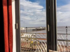 Luxury 1BR Seafront Apartment, hotel with parking in Cardiff