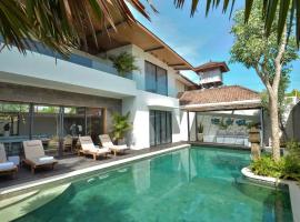 The Kesari Luxury Villa, βίλα στο Σανούρ