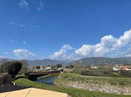 Charming apartment in Tuscany, hotel v destinaci San Piero in Campo