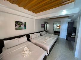 GingGing Hotel And Resort, hotel em Oslob