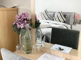 Bridgewater House - Luxury Private Room & Bathroom, homestay in Manchester