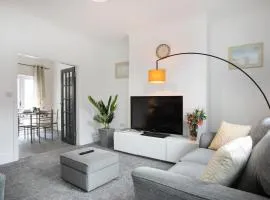 Cudworth House, Barnsley for contractors & Families, off-road parking, fast WIFI,etc