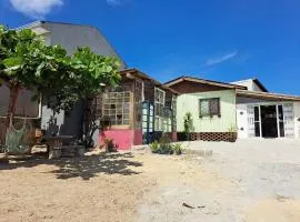 Casa Rústica com Churrasqueira e Wi-fi na Praia!