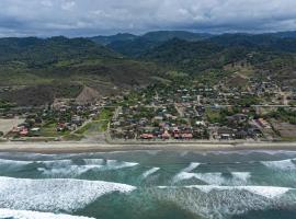 Hostal Mirada al Mar, bed and breakfast en Las Tunas