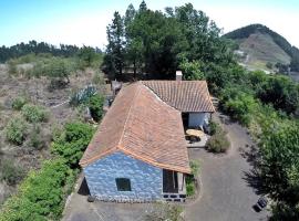 Montañon Negro "casa MariaLuisa", alquiler vacacional en Agua de Fontanales