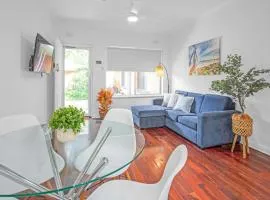 Stylish Beachside Comfort Your Brighton Retreat
