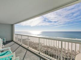 Secret Agents Welcome Gulf Views at The Islander 7007, hotel in Fort Walton Beach