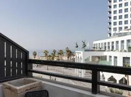 Liber Tel Aviv Sea Shore Suites BY RAPHAEL HOTELS