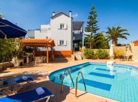 Blue Villa 1 - With Private Pool, отель с парковкой в городе Perama