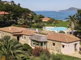 VILLA PADULELLA 8&2, Emma Villas