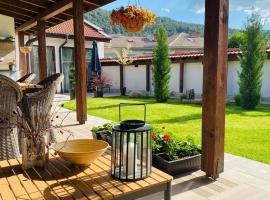 Лиловата Къща, caba&ntilde;a o casa de campo en Kalofer