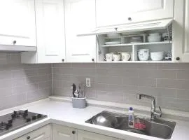 SinNaMu Family House