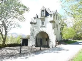 Gatehouse, Bridge of Balgie, Glenlyon
