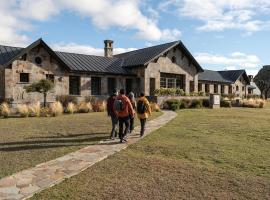 Explora en Parque Nacional Patagonia, khách sạn ở Cochrane