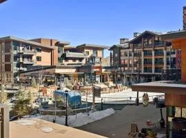 Luxury Ski In, Ski Out 2 Bedroom Mountain Resort Vacation Rental In The Heart Of Snowmass Base Village