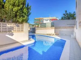 Cozy Apartment In El Campello With Wifi