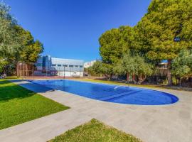 Awesome home in San Juan de Alicante with Outdoor swimming pool, WiFi and 3 Bedrooms