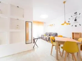 2 Bedroom Amazing Apartment In Oropesa Del Mar