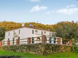 Beautiful Home In La Nava With Kitchen