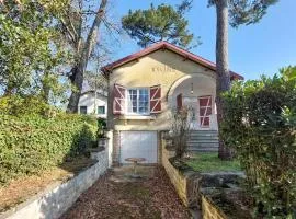 Lovely Home In Meschers-Sur-Gironde