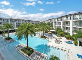 Three Bedroom Condo Its On Pointe in Rosemary Beach, ξενοδοχείο με τζακούζι σε Inlet Beach