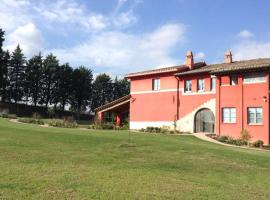 Al Dolce Far Niente Dimora con piscina di Design, farm stay sa San Biagio della Valle