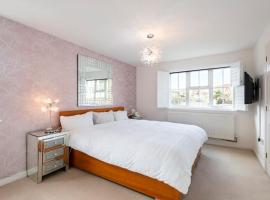 BIENVENUE in NEWHAVEN Luxury superking OR standard OR budget rooms, hotel in Newhaven