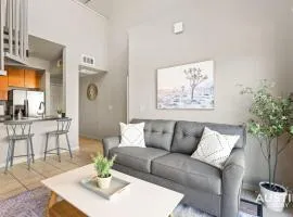 Cute and Comfy Apartment by The University of Texas