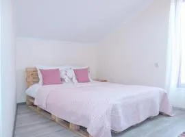 Taniq Guesthouse